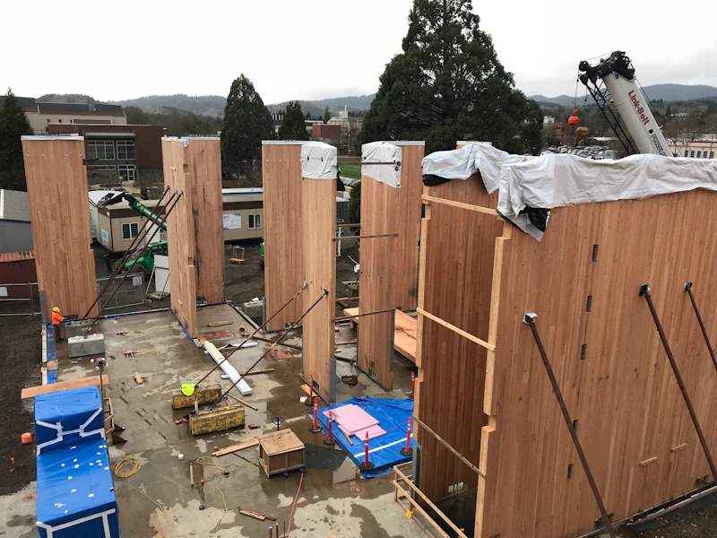 Cross Laminated Timber – CLT: Oregon State University Peavy Hall