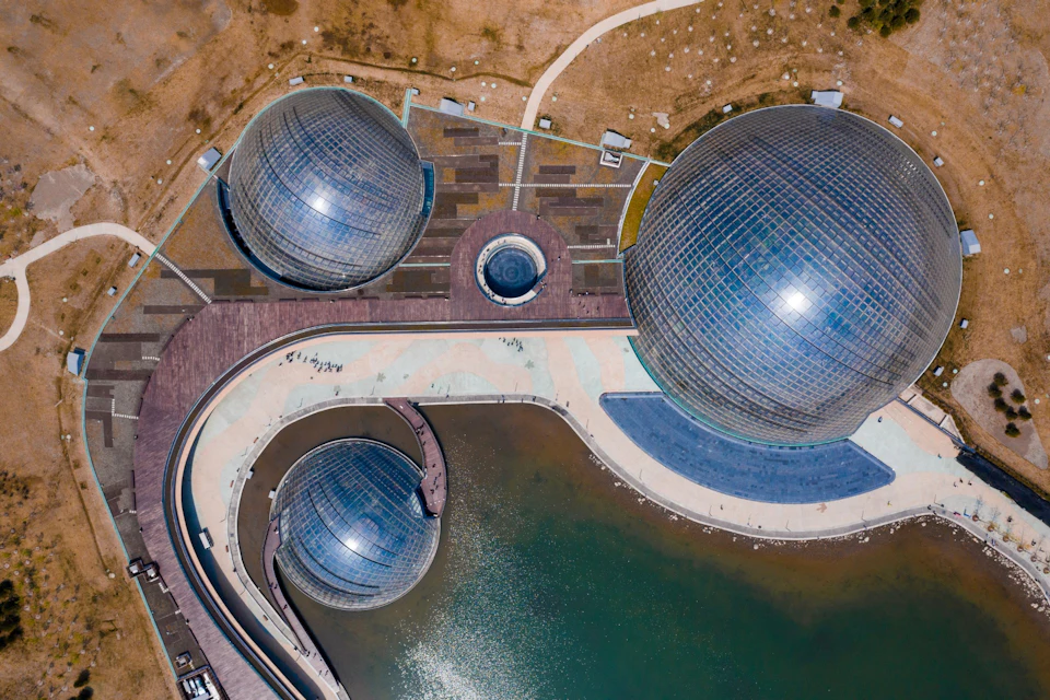 Overhead view of the completed Taiyuan Botanical Garden domes