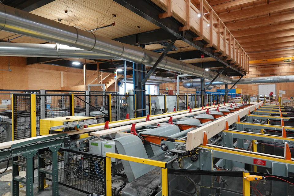 Timber fabrication line for Lakeview Office Building