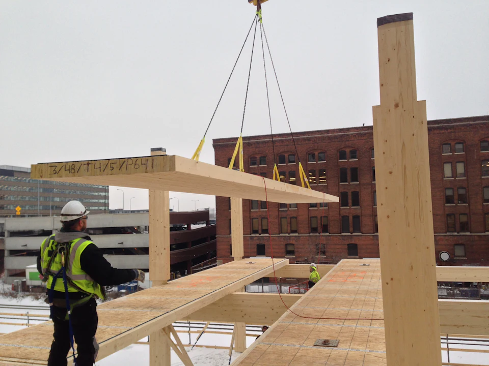 Structure for T3 Minneapolis during installation